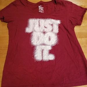 Women's Nike just do it shirt